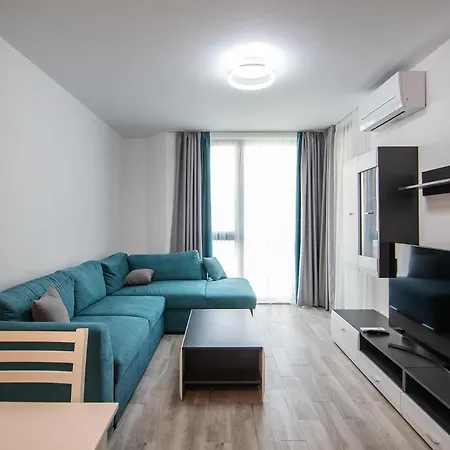 Sea Flats With Parking And Pool In Azur Residence Saints Constantine and Helena Exterior photo