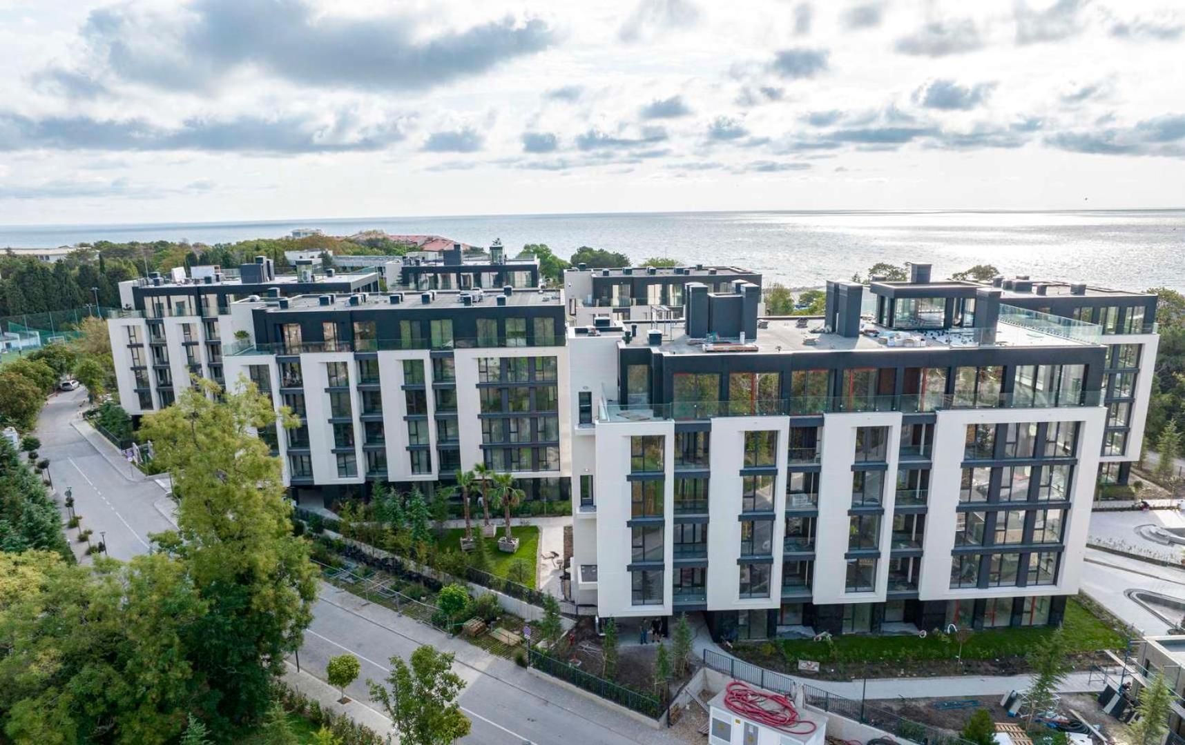 Daire Sea Flats With Parking And Pool In Azur